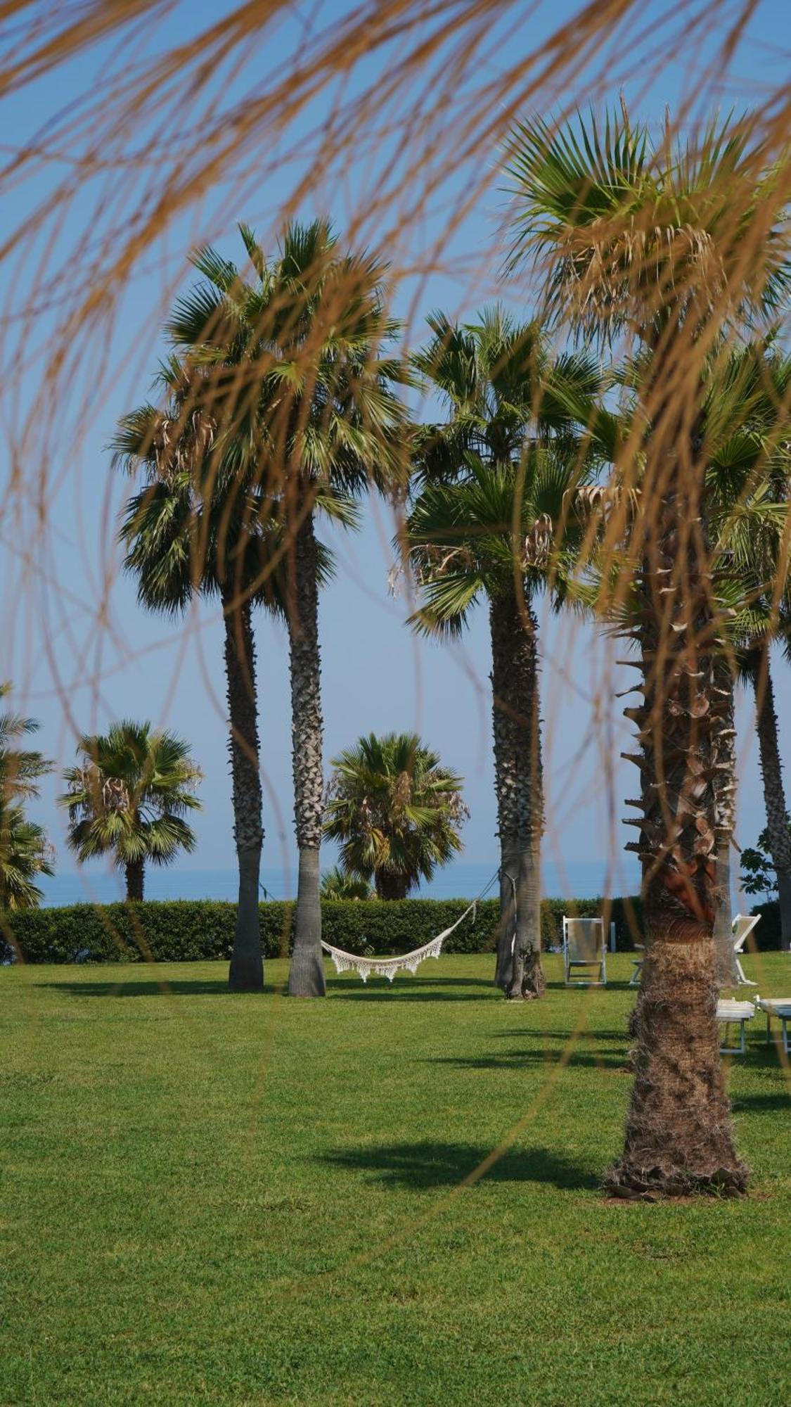 Infinity Resort Tropea Паргелия Экстерьер фото